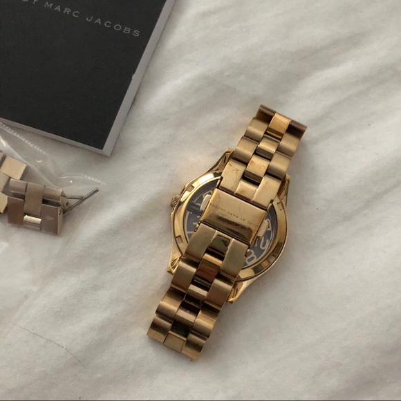 Marc Jacobs watch - Picture 4 of 5